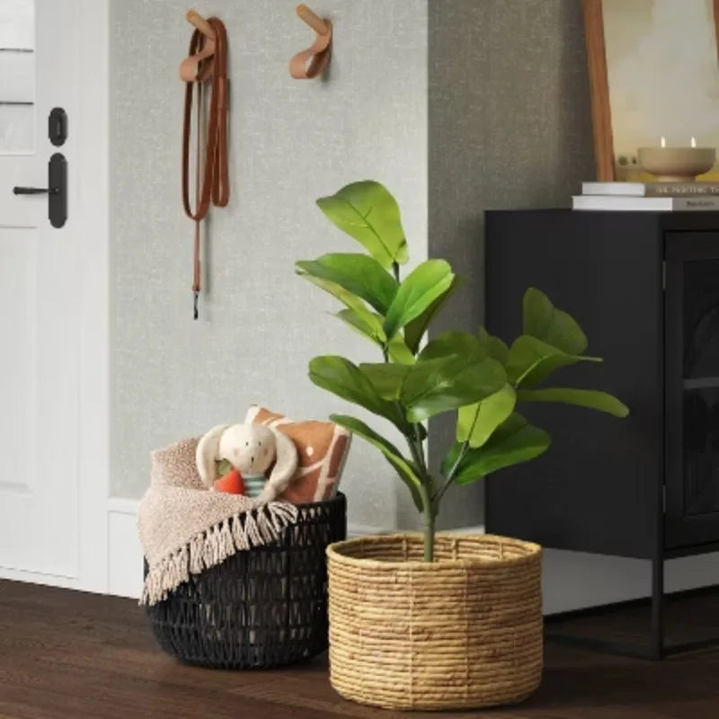 Rope basket - Made of braided rope, it is very textured and can be used for storage as well as decoration.