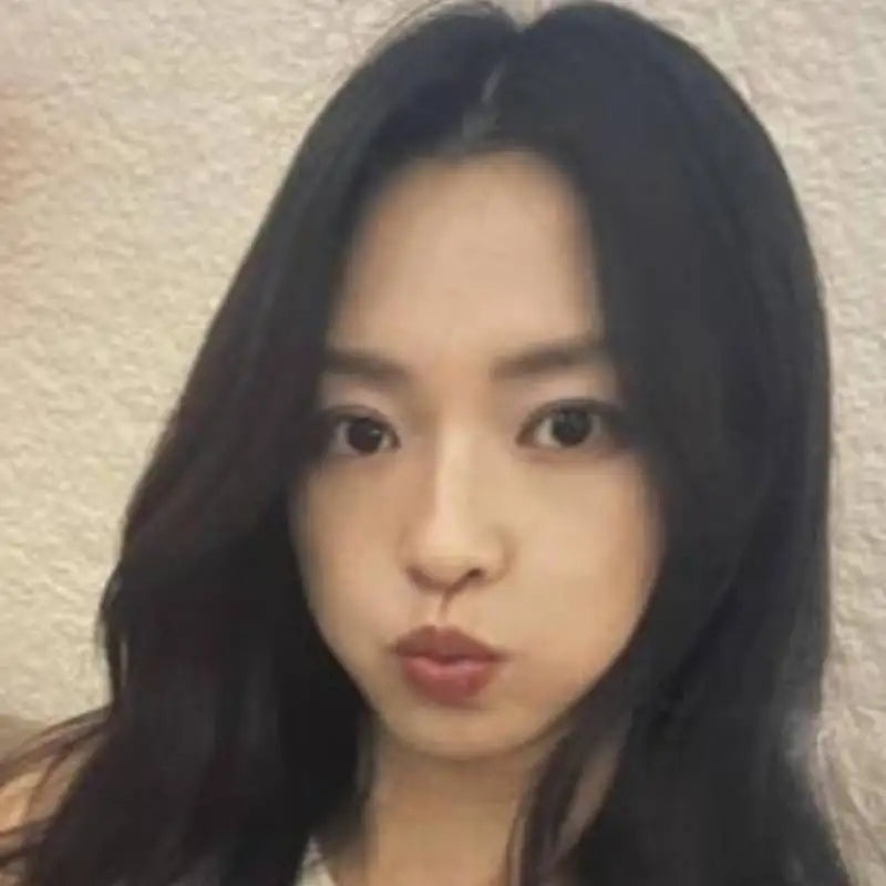 St Patricks Day Tree Topper with Metal Base Lucky Shamrock Tree Topper Clover Tree Decoration for Holiday Party Supplies Gift