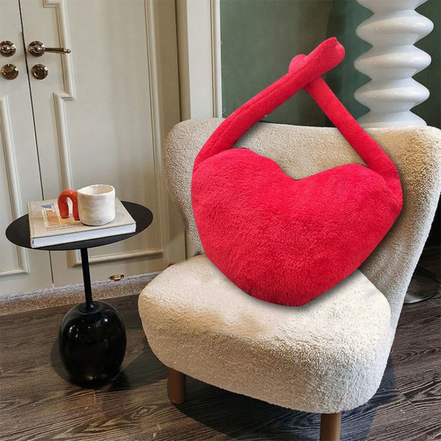 Creative Love Sofa Pillow Best Friend's Valentine's Day High End Practical Gift for Boyfriend And Girlfriend 100 Silk Pillowcase