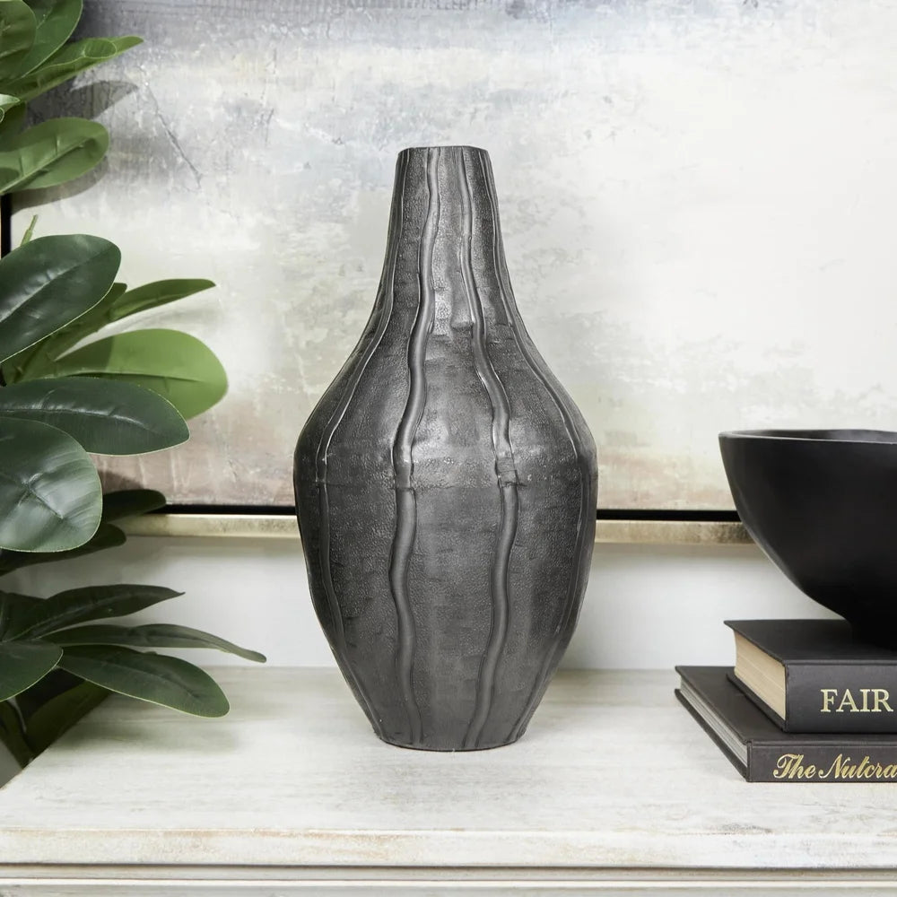 Matte Black Metal Vase with Snakeskin Texture Modern Indoor Centerpiece Living Room Dining Decor Unique Home Accent 13 Inch