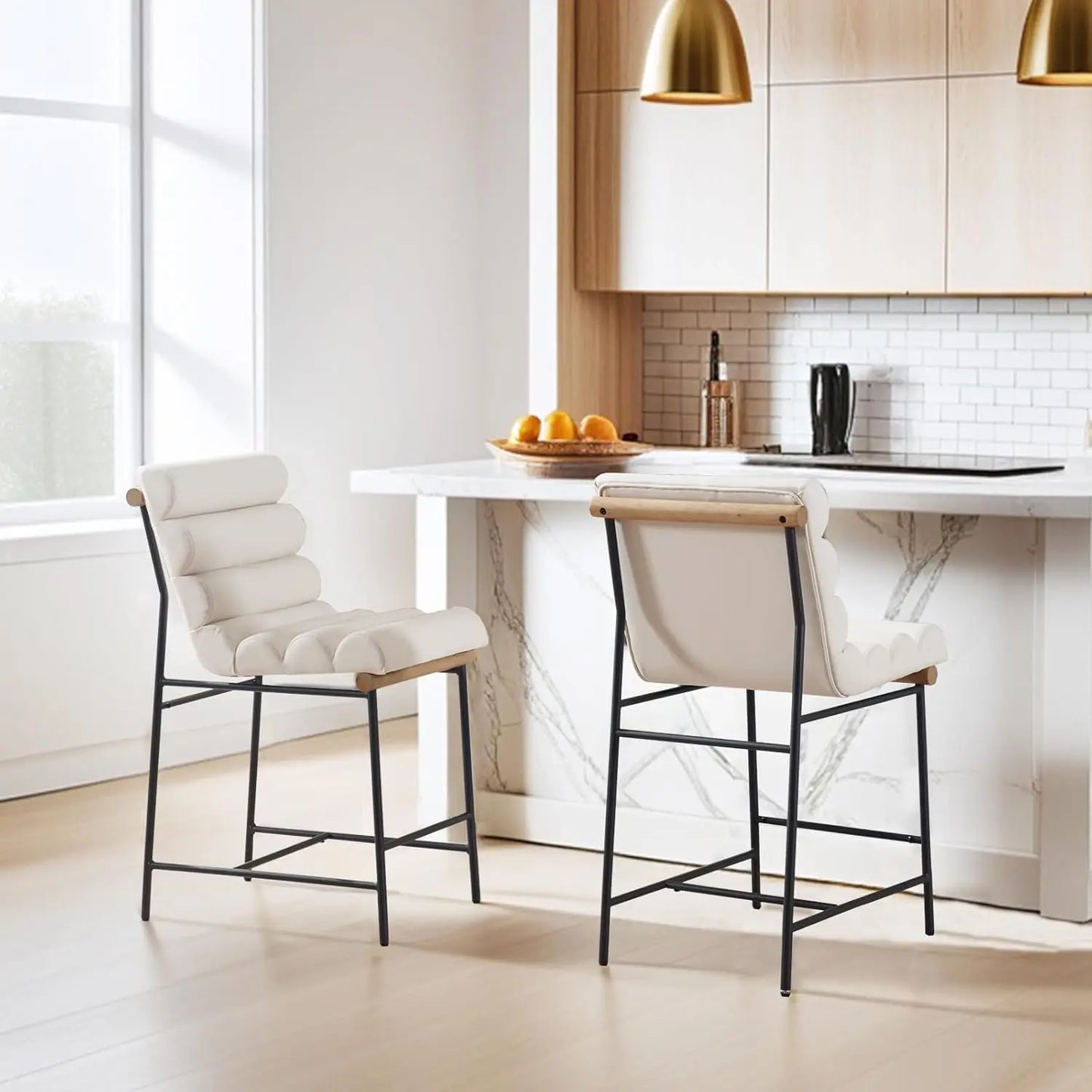 Bar stools Set of 2,25” Modern Upholstered Counter stools with Black Metal Legs, Sherpa Counter Height Chairs for Kitchen Island