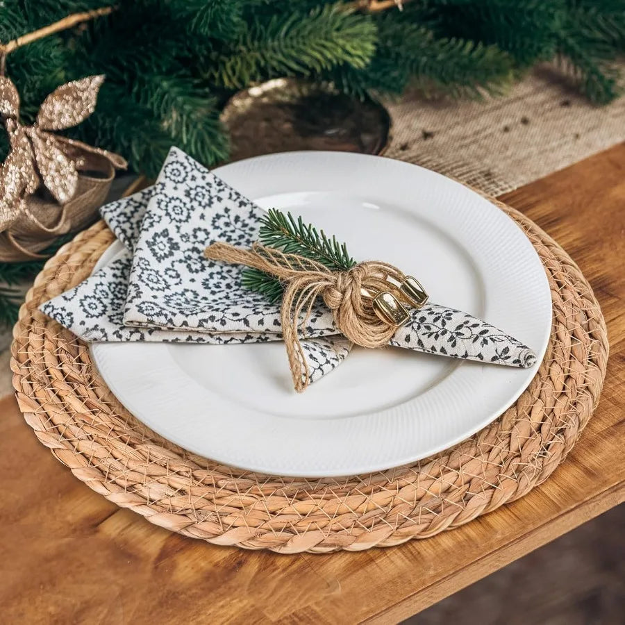 Round Woven Placemats Set of 6 Handmade Natural Wicker Placemats for Holiday Wedding Home Slip Heat Resistant Rattan Chargers f