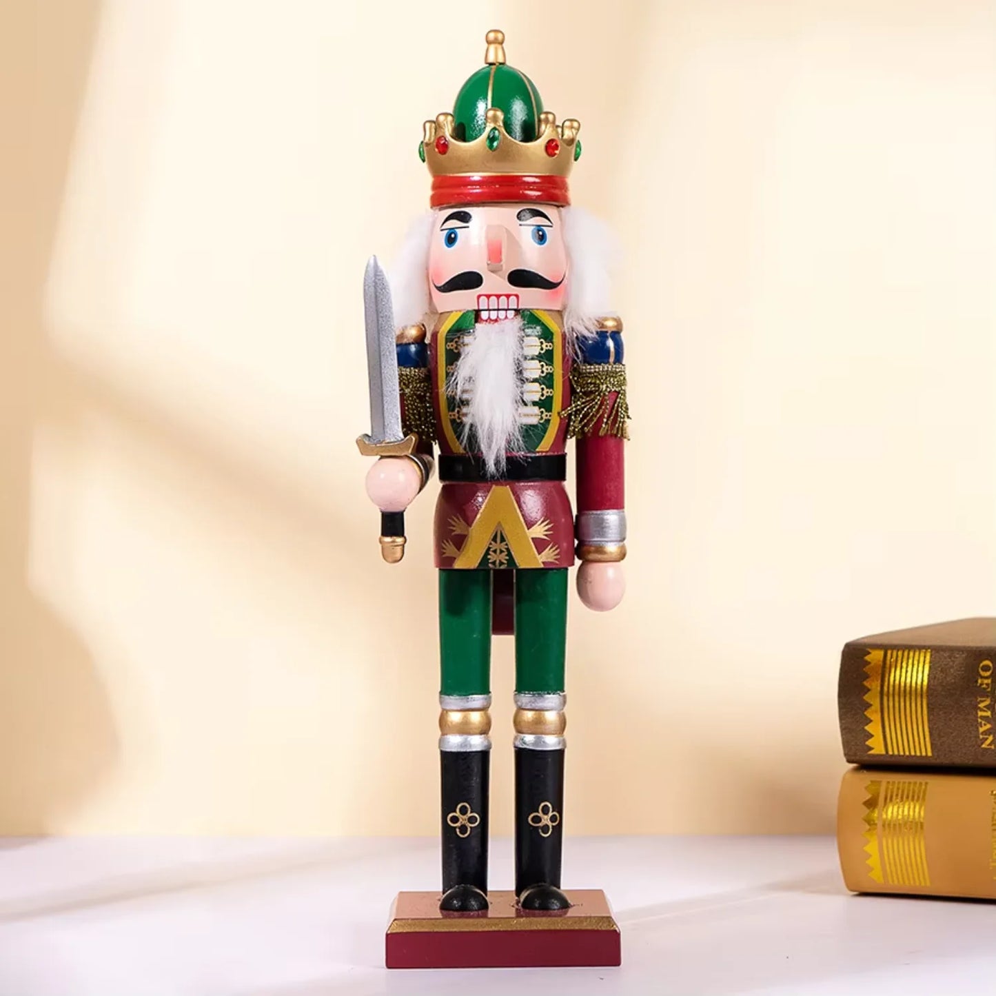 Wholesale High Quality Antique Xmas Decor Classic 30cm 12'' Cheap Christmas Wooden Nutcracker Soldier for Sale