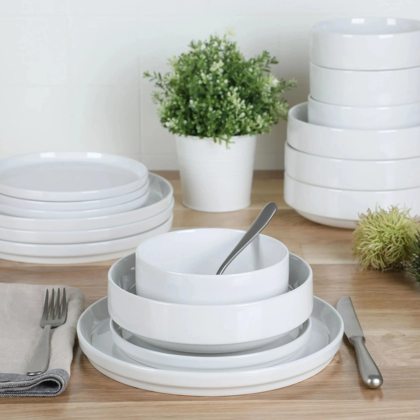 16-Piece White Fine Ceramic Dinnerware Set