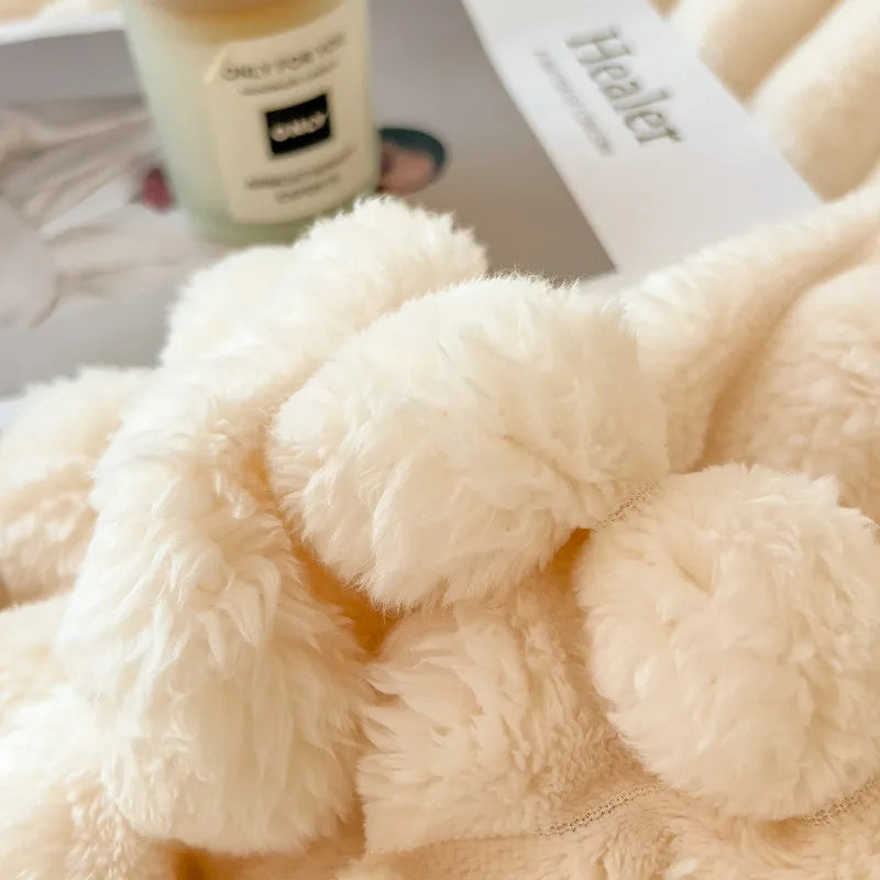 Luxurious Super Soft Faux Rabbit Fur Blanket - Warm & Cozy Throw for Couch, Bed & Travel - Versatile All-Season Gift