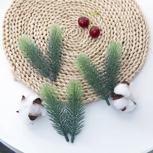 10pcs Mini Artificial Pine Needle DIY Artificial Flower Celebration Weeding Decoration Gift Candy New Year Christmas Decoration