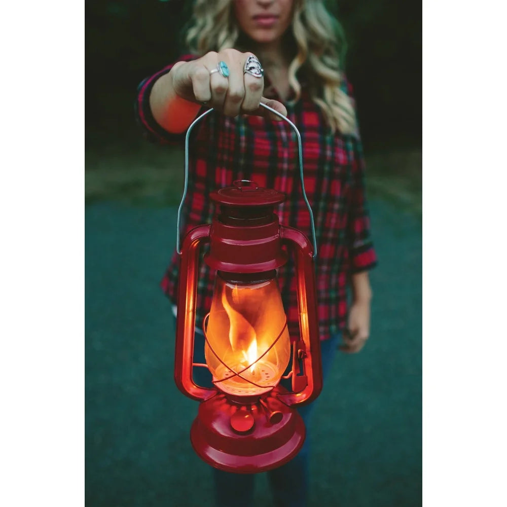 12 Inch Red Hurricane Lantern Kerosene Camping Lamp Adjustable Wick Durable Metal Glass Globe Outdoor Lighting 150 Lumens
